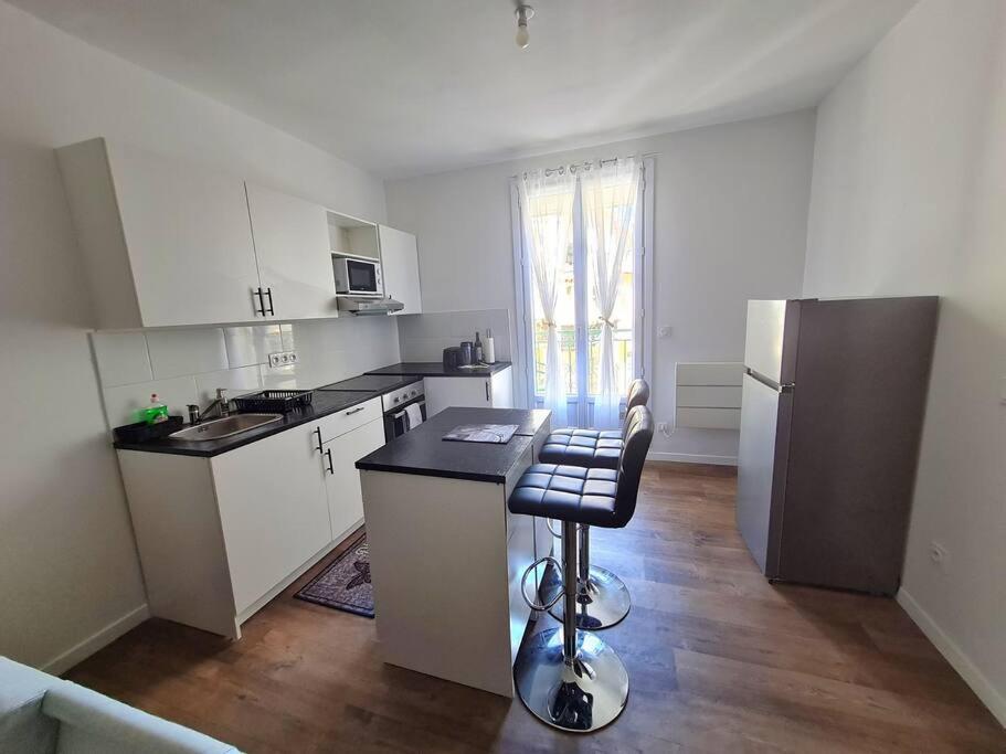 Appartement Moderne, 5 Min Du Centre Ville A Pied Béziers Dış mekan fotoğraf